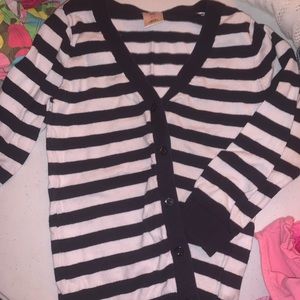 4t cardigan